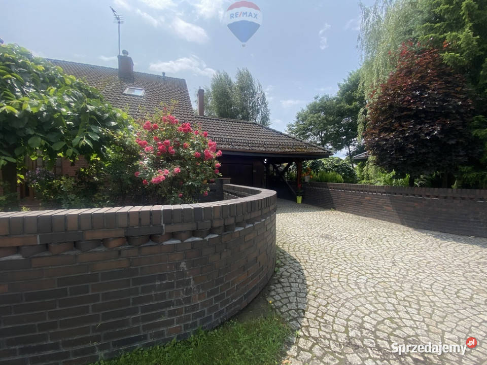 Wyjatkowy dom w Piasku k Pszczyny Piasek