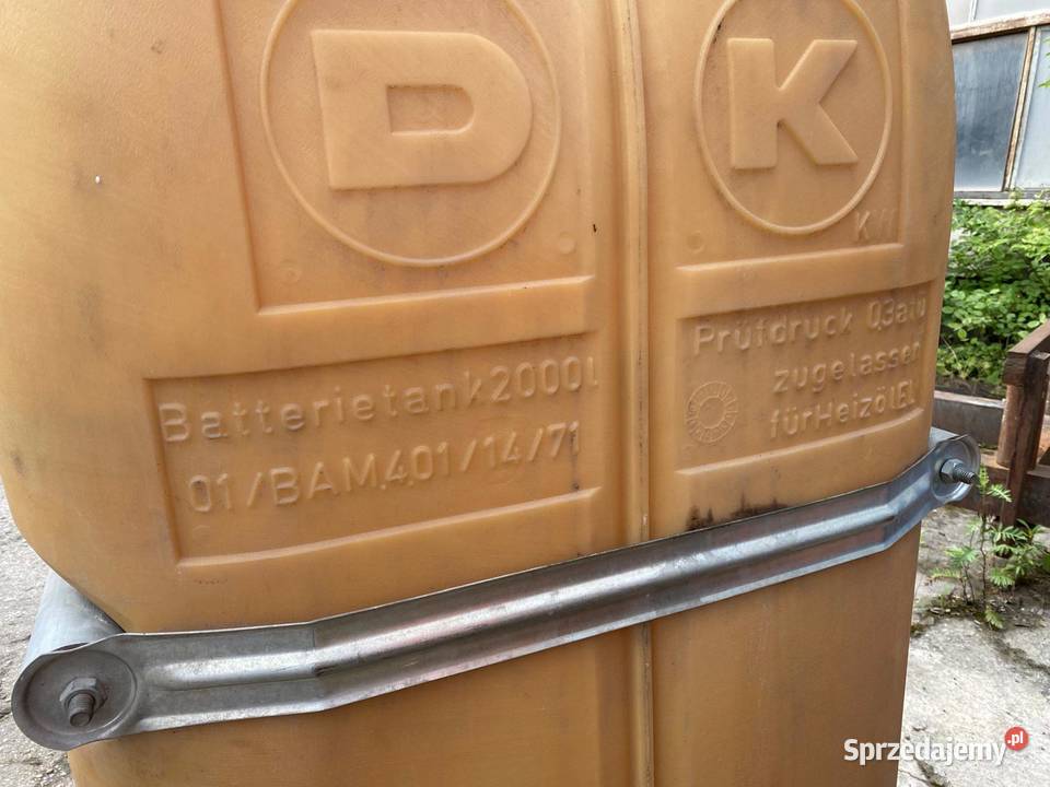 Zbiornik 2000 l plastikowy olej woda itp Wola Murowana sprzedam