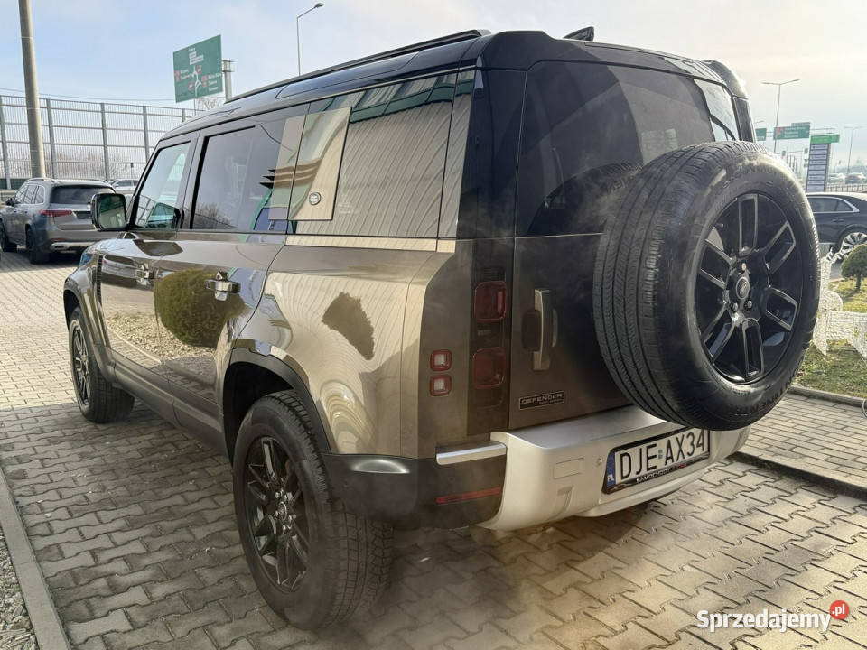 Land Rover Defender First Edition 110 30 P400 światła do jazdy dziennej