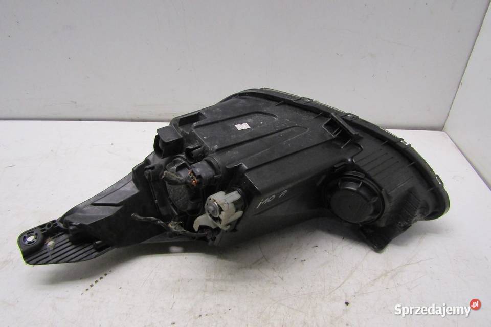 LAMPA PRZEDNIA PRAWY PRZÓD HYUNDAI i10 II Lampy przednie