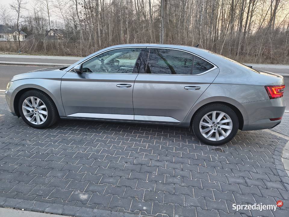 Sprzedamzamienię Superb 20 TDI nowy rozrząd Wołomin