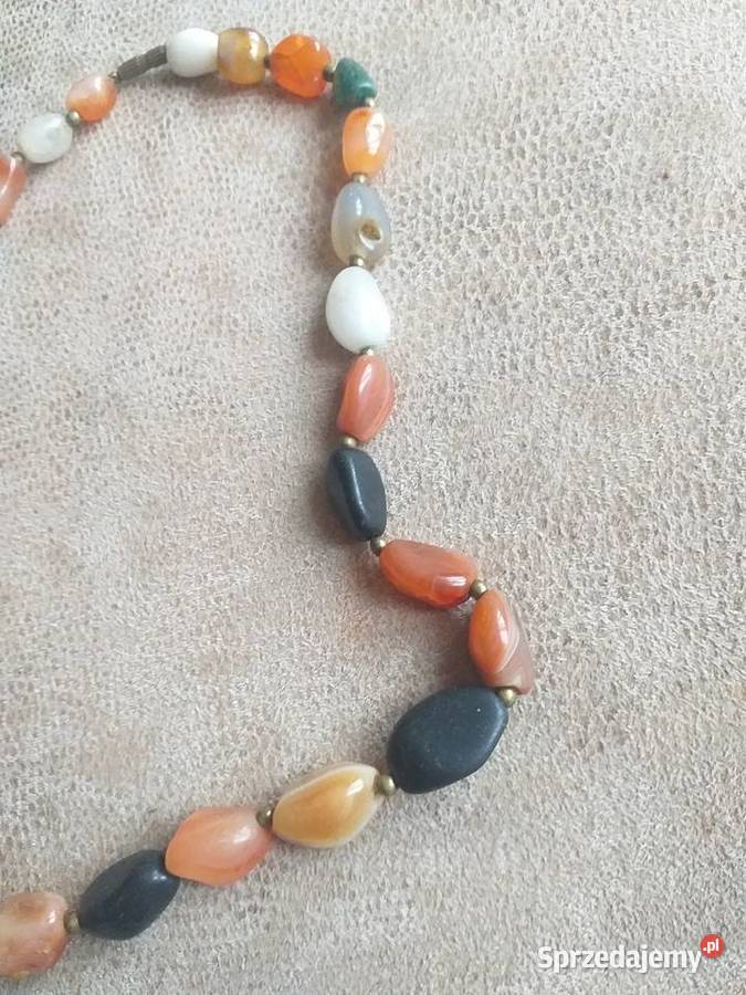 korale naszyjnik biżuteria kamyki Sandomierz