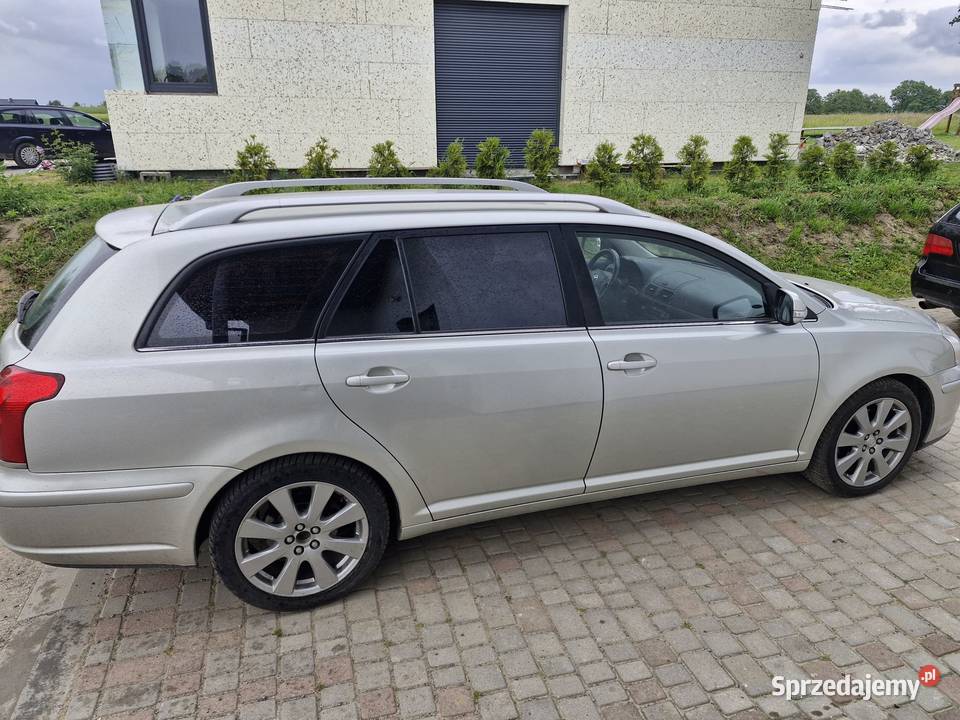 Samochód TOYOTA AVENSIS Zarejestrowany w Polsce śląskie Kobielice sprzedam