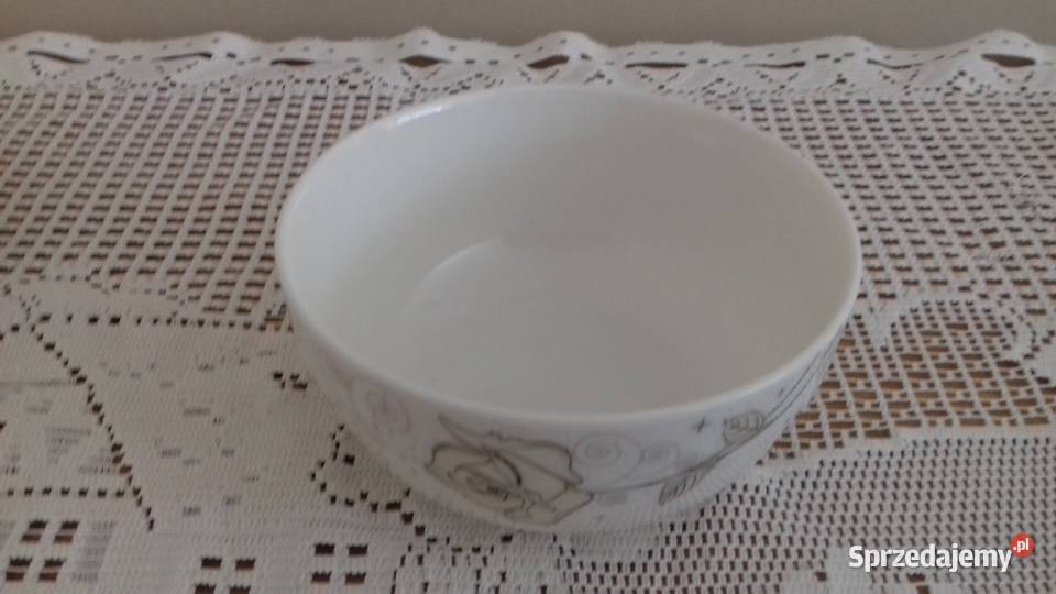 Salaterki fajansowe z różą do sprzedania Kraków