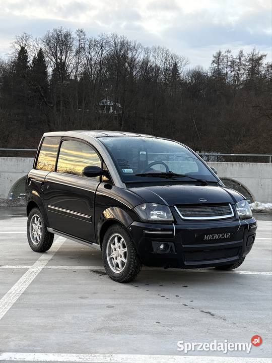 Microcar MC1 Paris 2008 35 Czerwona skóra Bogata Roztoka