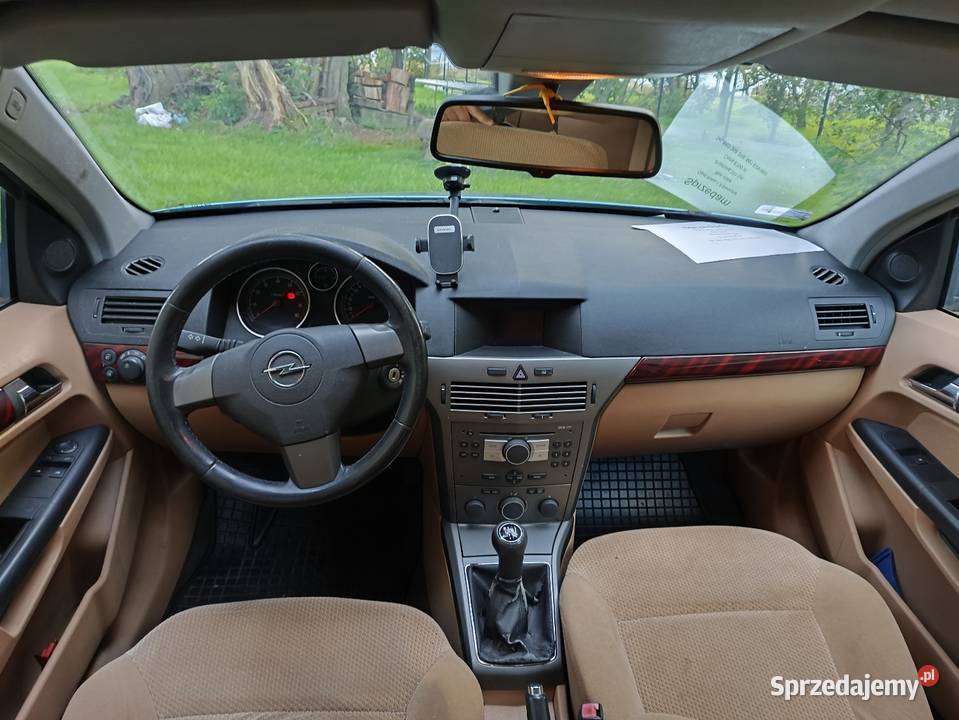 Opel Astra 18 benzyna 2004 manualna Opel Karczyn