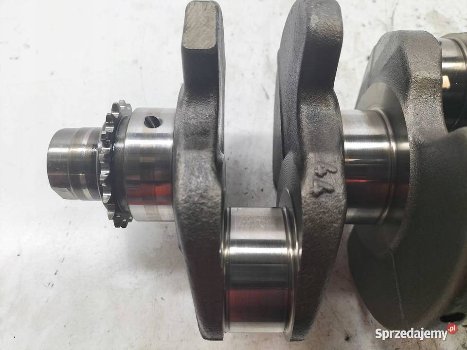 WAŁ KORBOWY 20 TDI 16V Audi A3 II 20032013 8P