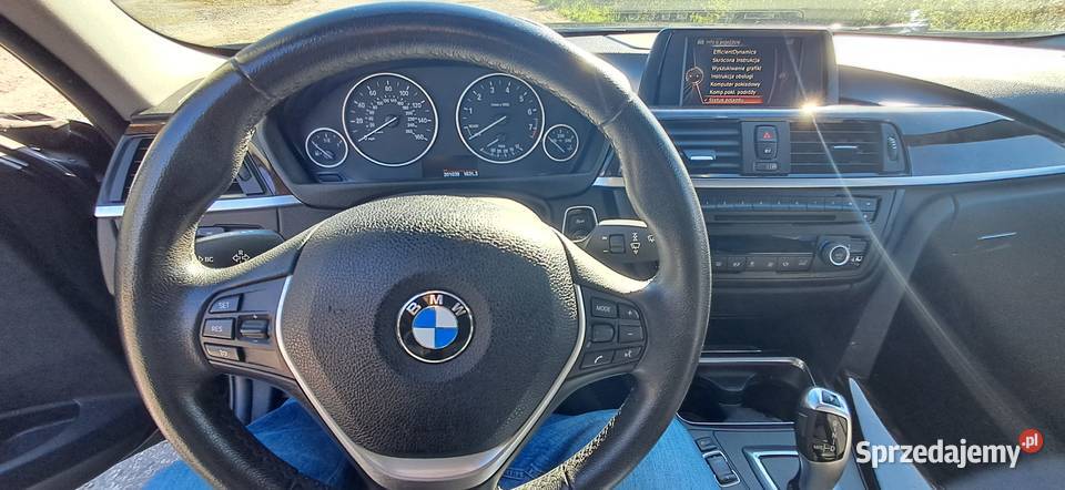 BMW 328i F30 Rok produkcji 2015 Lubomia