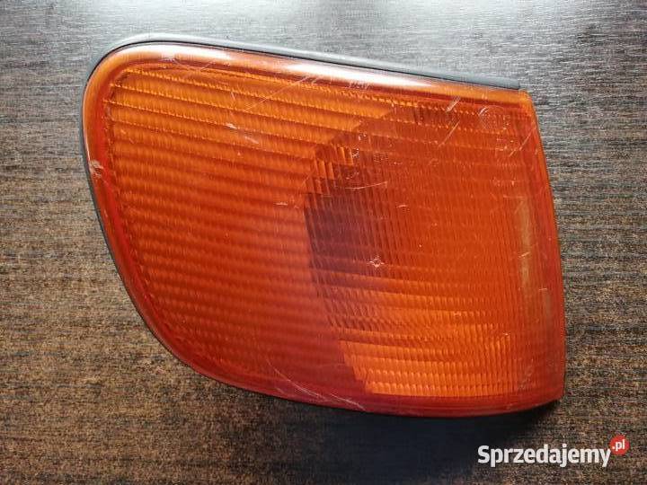 Audi 100 C4 Kierunkowskaz prawy Hella Oświetlenie
