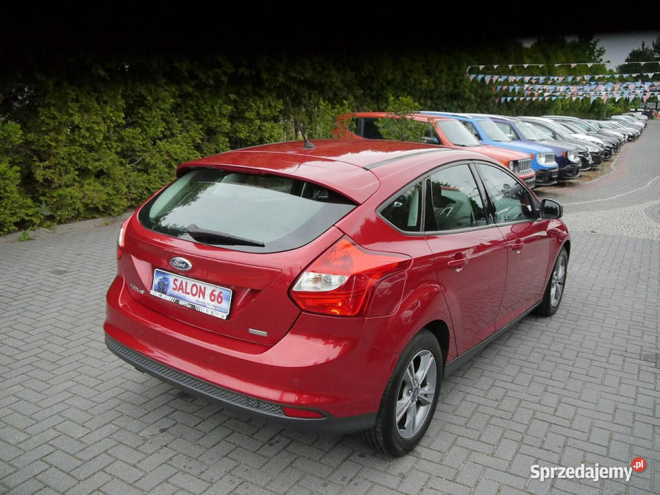 Ford Focus Stan b 100 bezwypadkowy z Niemiec wielofunkcyjna kierownica Częstochowa