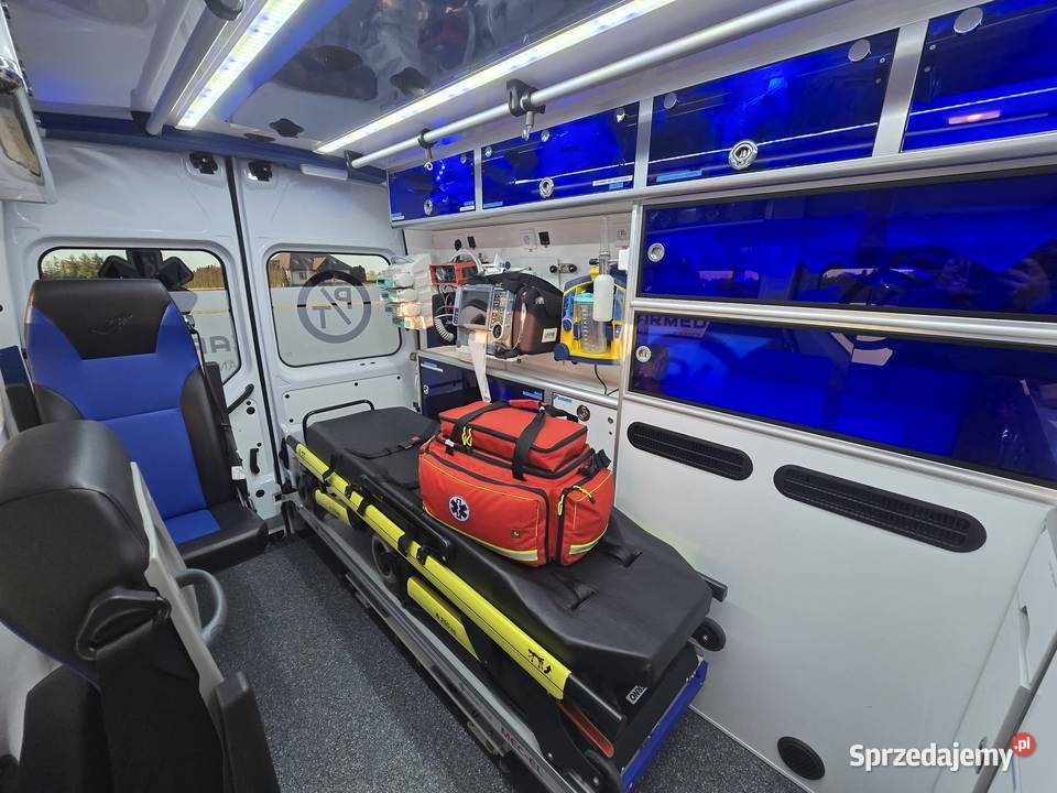 Renault Master AMBULANS z wyposażeniem typ C komputer pokładowy Bydgoszcz