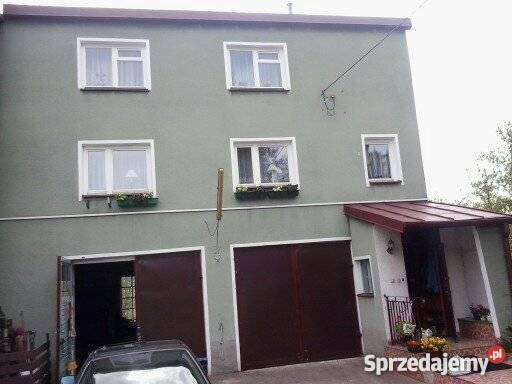 Dom wolnostojący z lokalem pod działalność Kurów