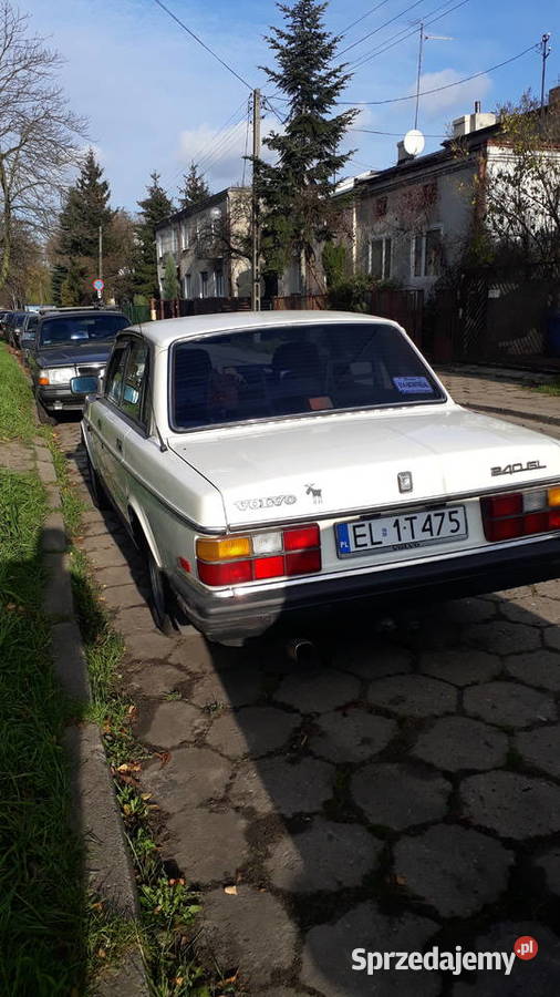 Piękne i szybkie volvo 240 automat Samochody osobowe Łódź