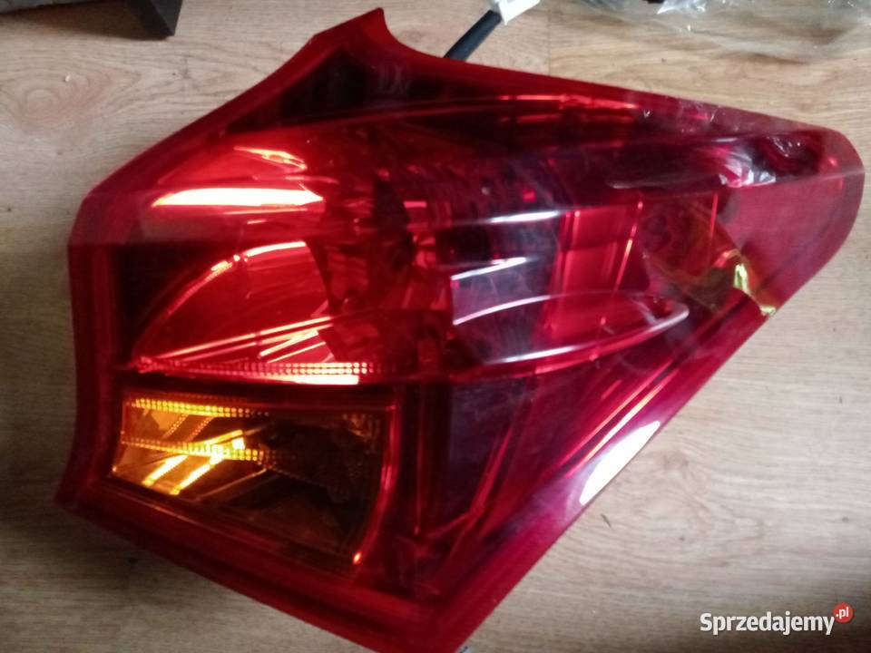 Toyota auris lampa tył prawa Krotoszyn sprzedam