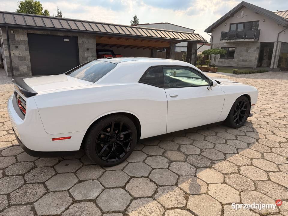 Dodge Challenger RT 57 HEMI Pakiet Hellcat Samochody osobowe łódzkie Skierniewice sprzedam