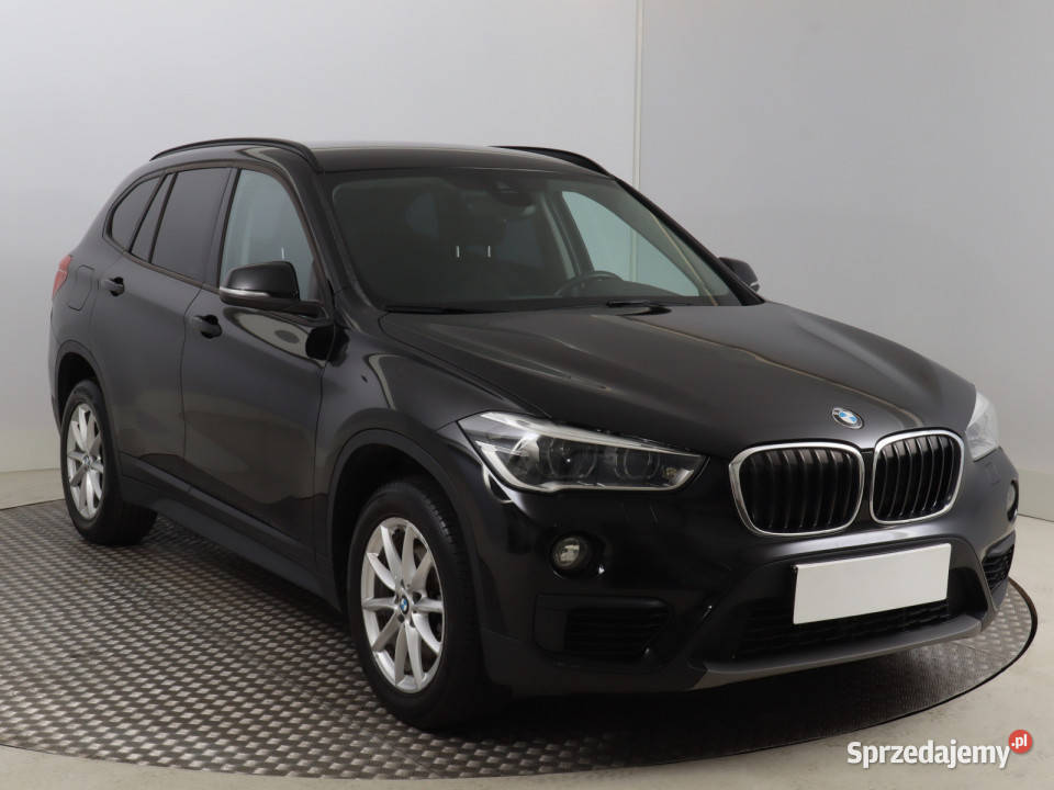BMW X1 sDrive18i elektryczne szyby sprzedam