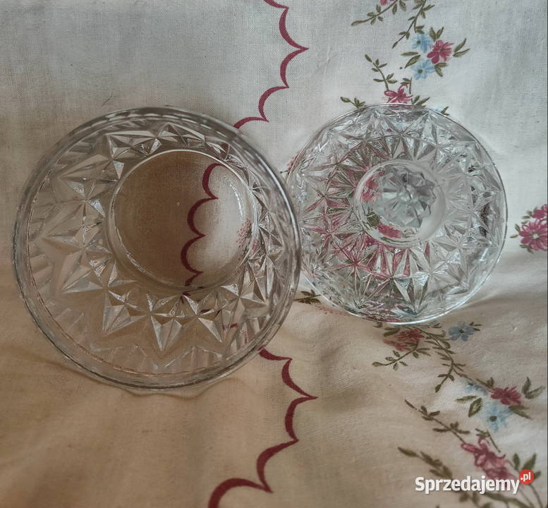Cukiernicabombonierka z grubego szkła lata 70 lubelskie