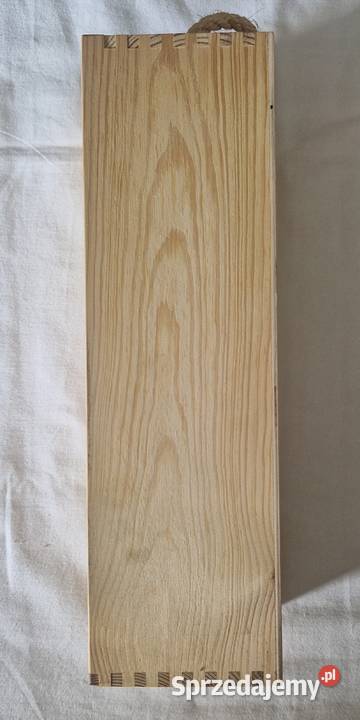 Drewniane pudełkoskrzynka na alkohol Warszawa