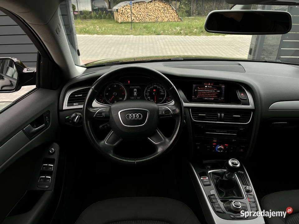 Audi A4 B8 2012r Lift Manual 20TDI Avant Czarna 140KM kujawsko-pomorskie Toruń