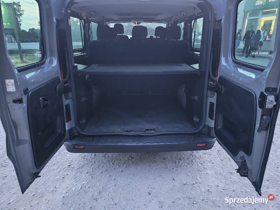 Renault Trafic 16dci 2018r 9osobowy Emilia