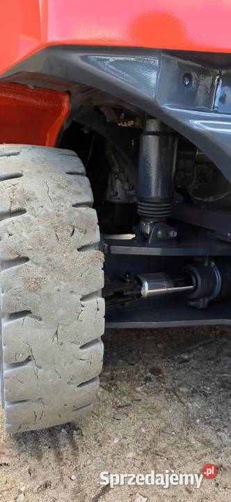 wózek widłowy TOYOTA 8FGF25 z obrotnicą Bolzoni gaz Łask