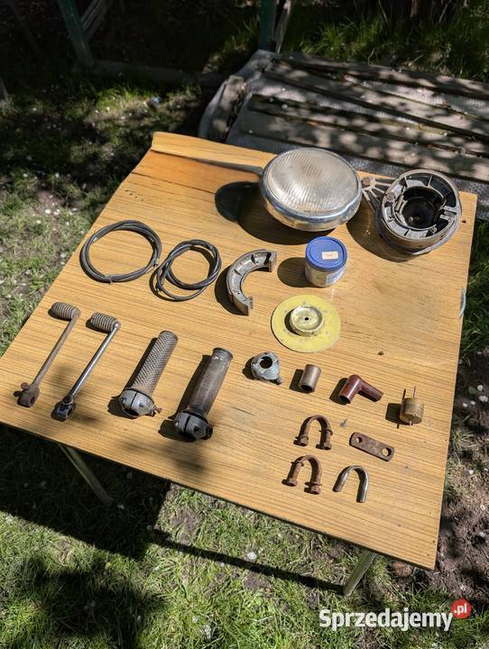 Części WSK gabaryty i drobiazgi wyprzedaż Świdnik sprzedam