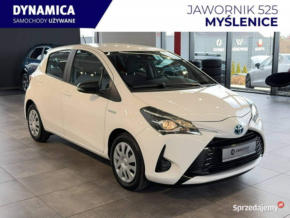 Toyota Yaris VAT 23 15 hybrid 100 eCVT 2017 r serwisowany w ASO Myślenice