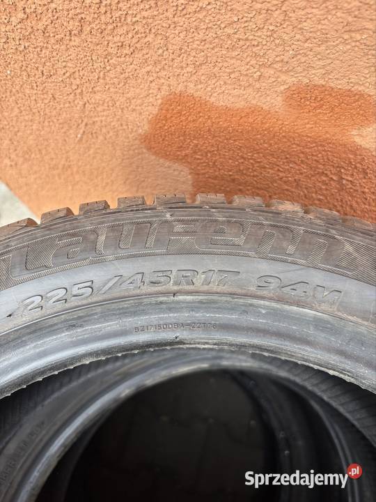 Opony zimowe LAUFEN I FIT 2254517 225