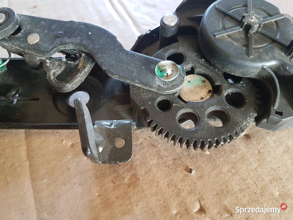 AUDI A5 CABRIO S5 ZAMEK KLAPY BAGAZNIKA RYGIEL
