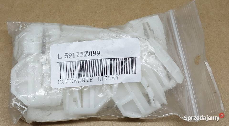 SPINKA LISTWY BOCZNA SZEROKA MERCEDES 190 W201 osobowe Mielęcin sprzedam