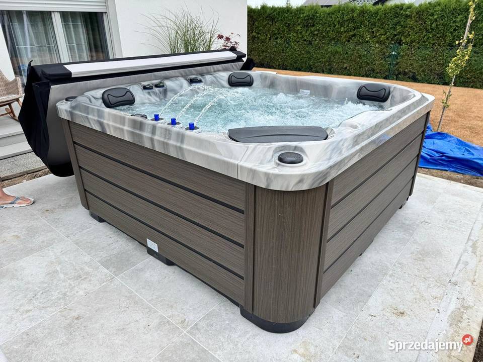 Jakuzi ogrodowe Happy PlatinumSpas 5os 2 leżanki wielkopolskie Środa Wielkopolska
