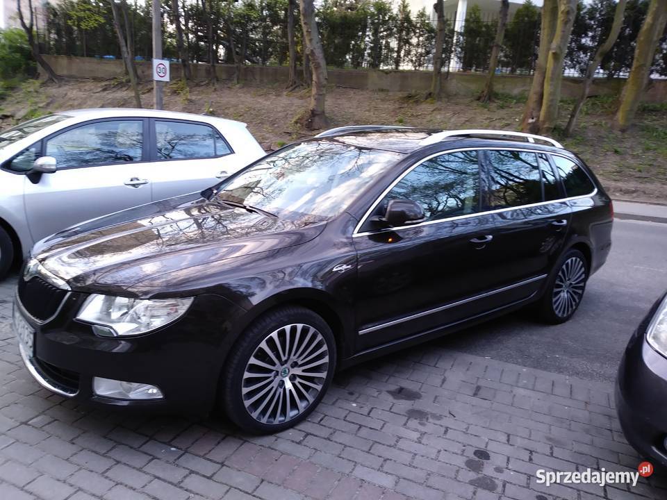 Skoda Superb 20TSI 200 LKDSG panorama webasto pomorskie Gdynia