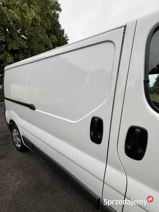 Renault Trafic 2009 Long z hakiem klima Prywatny 2500kg dolnośląskie Olszyna sprzedam