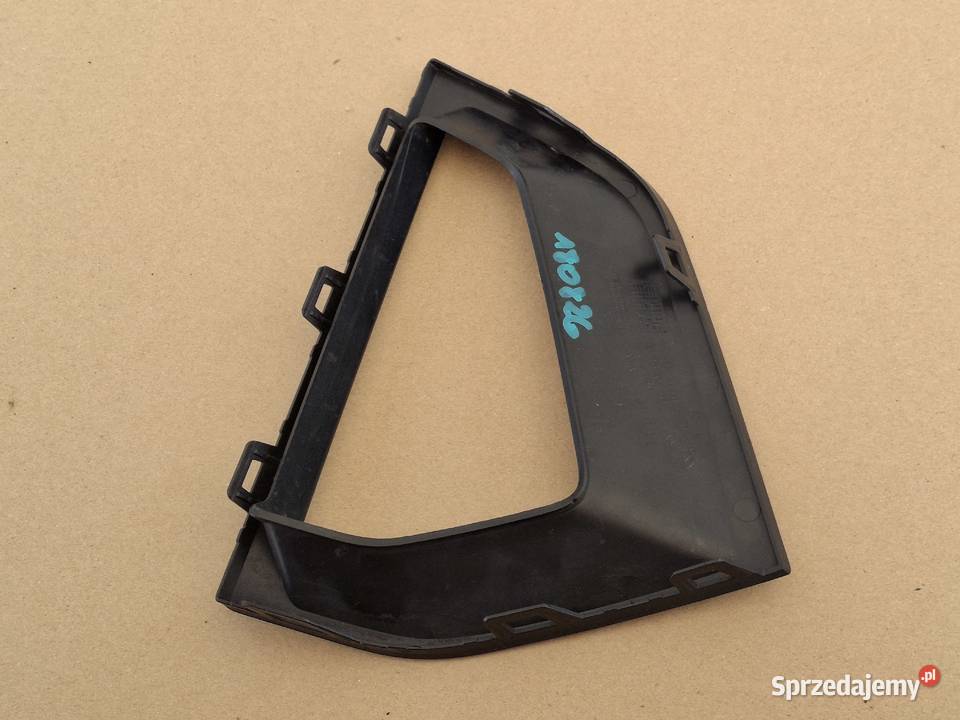 BMW 5 G30 G31 LIFT KRATKA ZDERZAKA LEWA PRZÓD Atrapy Bieleń