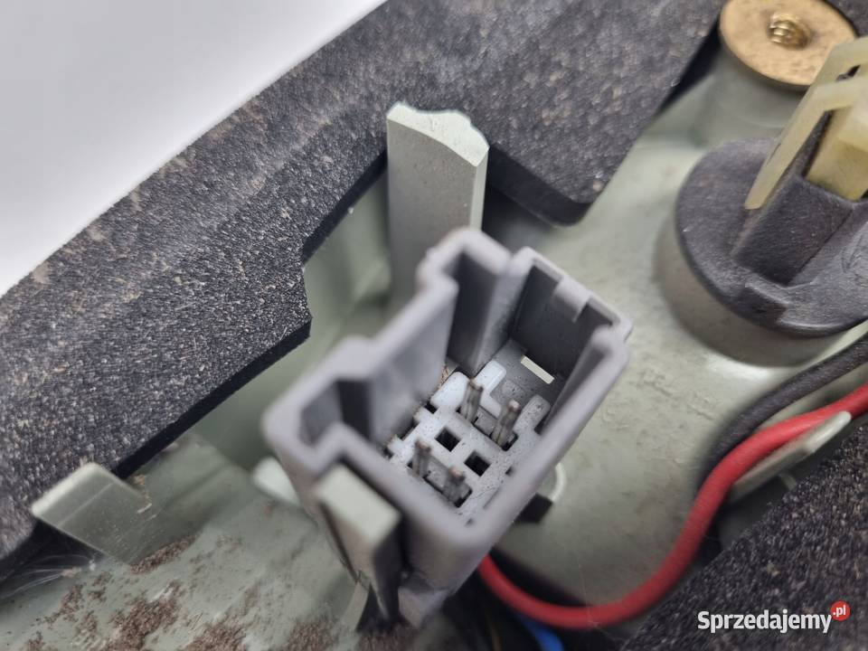 Lampa Volvo V70 III XC70 Tylna Lewa Led 31276835 Rudka sprzedam