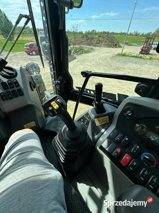 Koparko ładowarka CATERPILLAR CAT 432F2 nie Radomsko