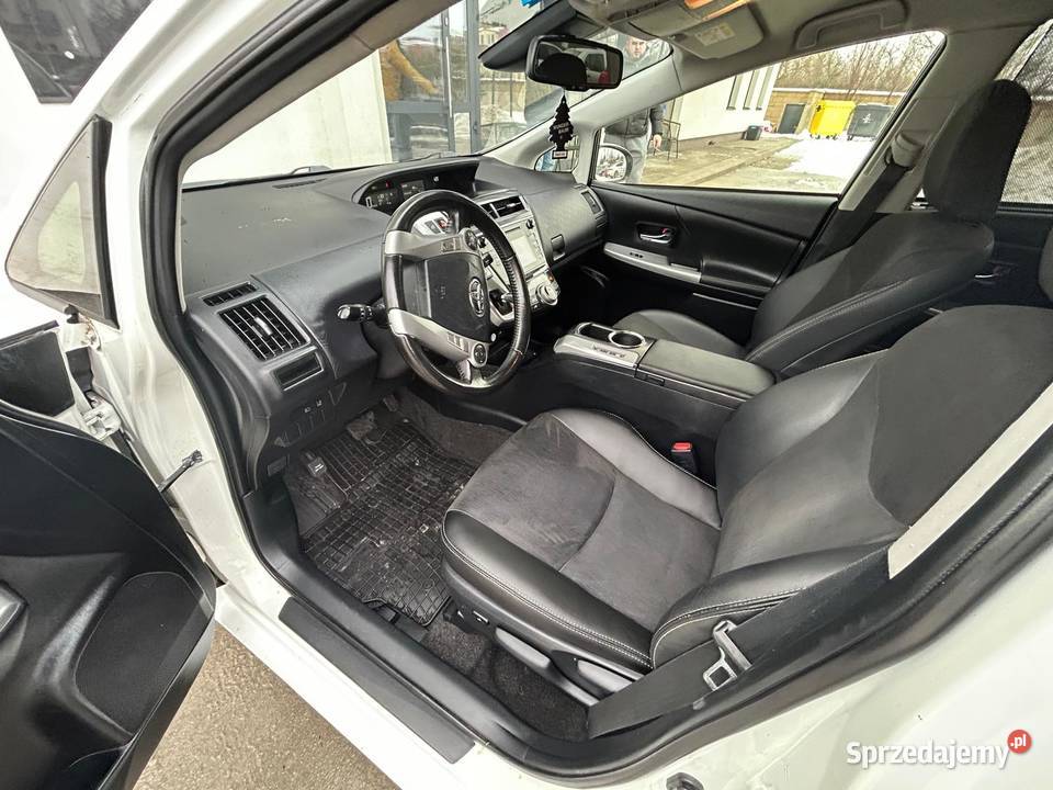 Toyota Prius Plus Raty Prywatnie Hybryda Automat Wrocław
