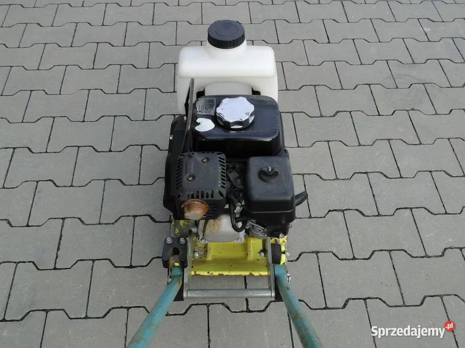 Zagęszczarka gruntu AMMANN APF1033 ze Łętownia