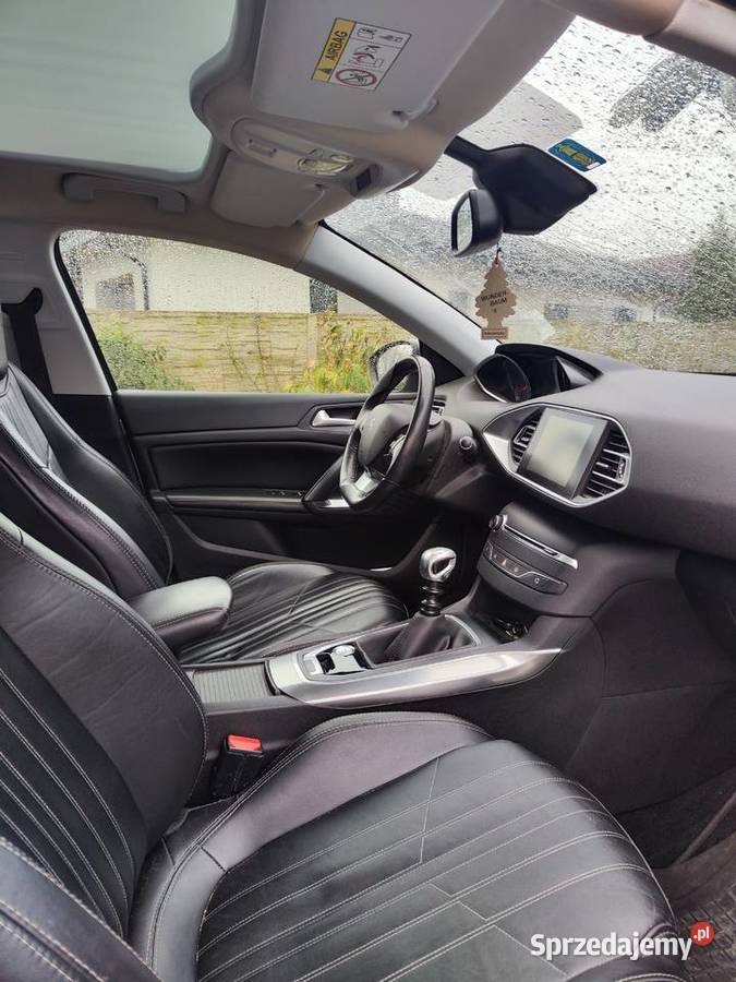 Peugeot 308 SW puretech 12 Allure nieuszkodzony Obłaczkowo