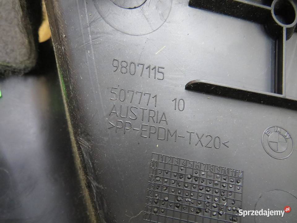 BOCZEK TAPICERKA BAGAZNIKA LEWY TYŁ MINI