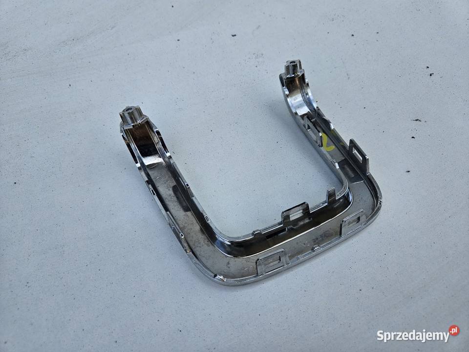 SUZUKI IGNIS III 3 LIFT RAMKA CHROM GRILLA LEWY osobowe Międzychód sprzedam