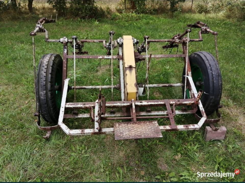 Przetrząsarka konna Fikacz Przegrabiarka Koła Maszyny rolnicze