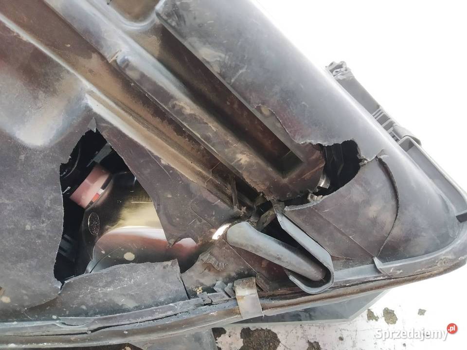 LAMPA PRZÓD LEWA XENON USA USZKODZONA VW