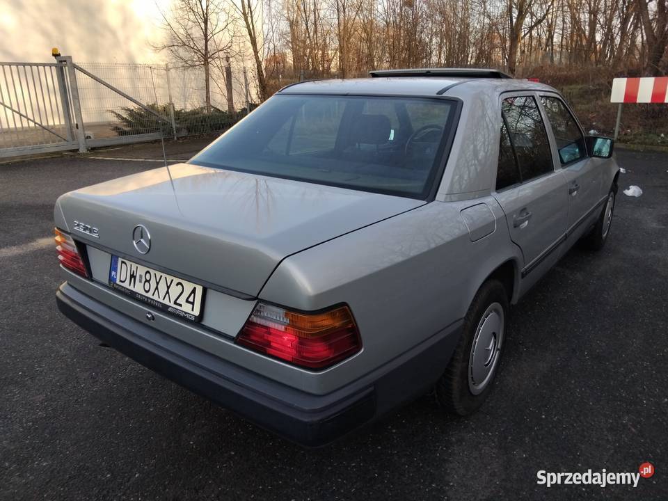 Mertcedes W 124 230E Bez korozji ładne wnętrze benzyna Wrocław sprzedam