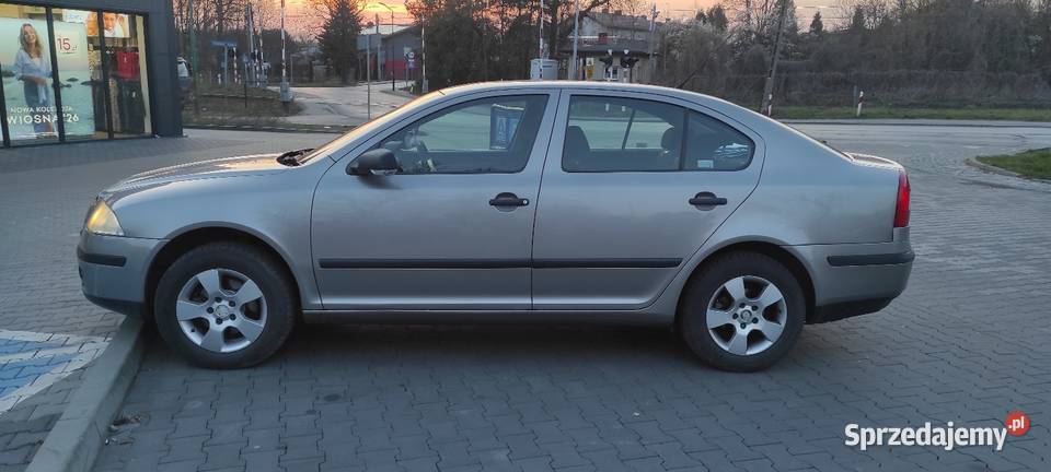 Skoda Octavia 2 Anglik zarejestowany szary Sosnowiec