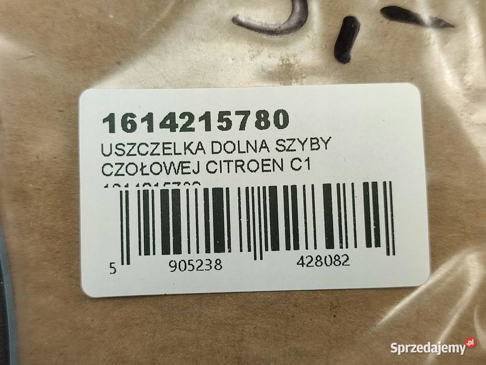 USZCZELKA DOLNA SZYBY CZOŁOWEJ CITROEN C1