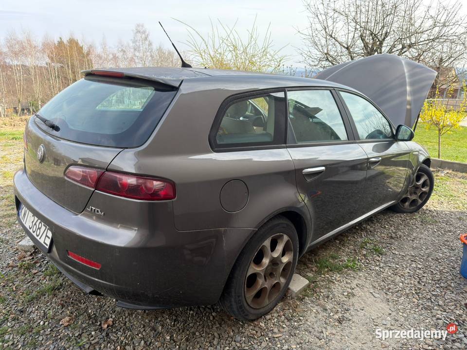 Syndyk sprzeda samochód osobowy Alfa Romeo 159 diesel Kraków