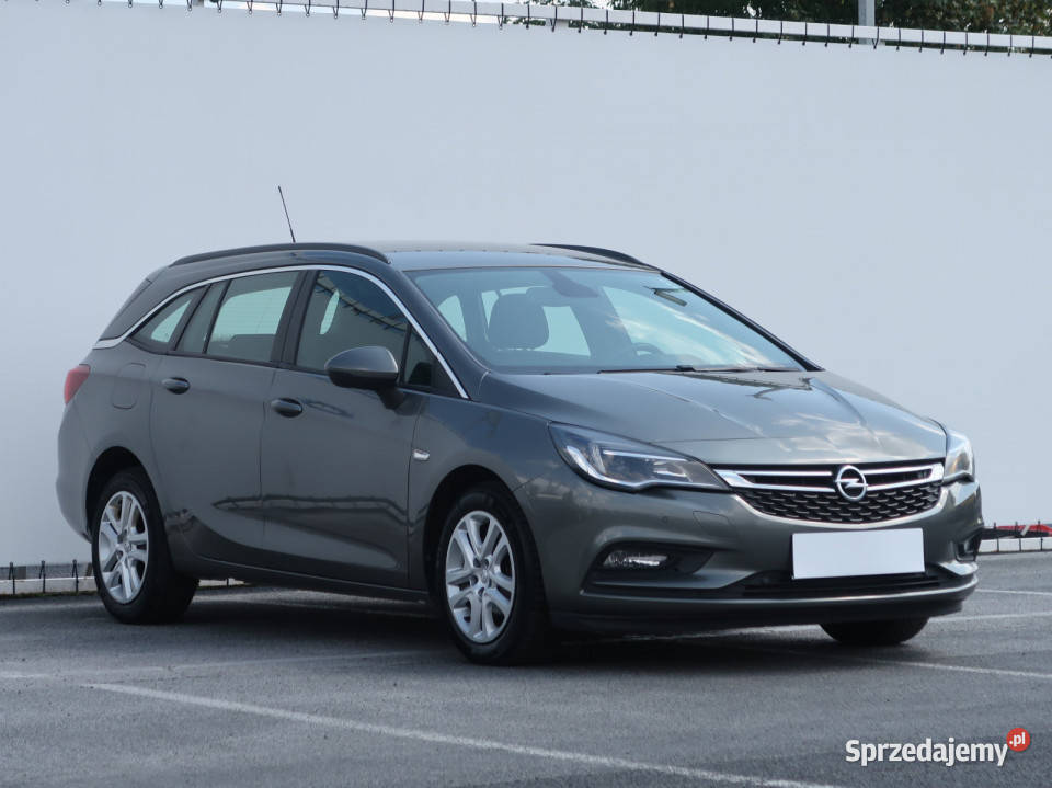 Opel Astra 16 CDTI gniazdo USB Opel Lublin sprzedam