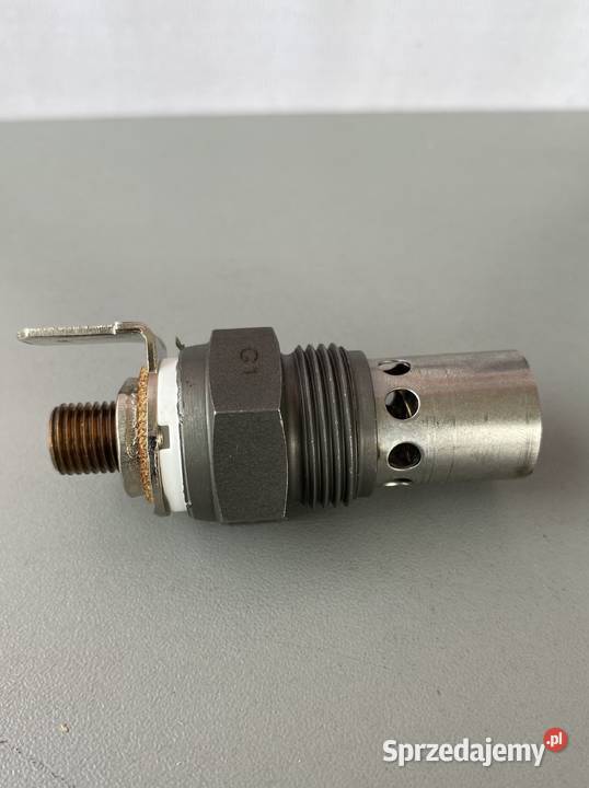 Świeca płomieniowa Massey Ferguson 4223450M1 podlaskie Białystok