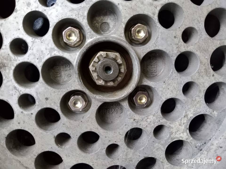 Felgi CENTRA 4x100 R13 6j Bmw e21 e10 Nowy Sącz